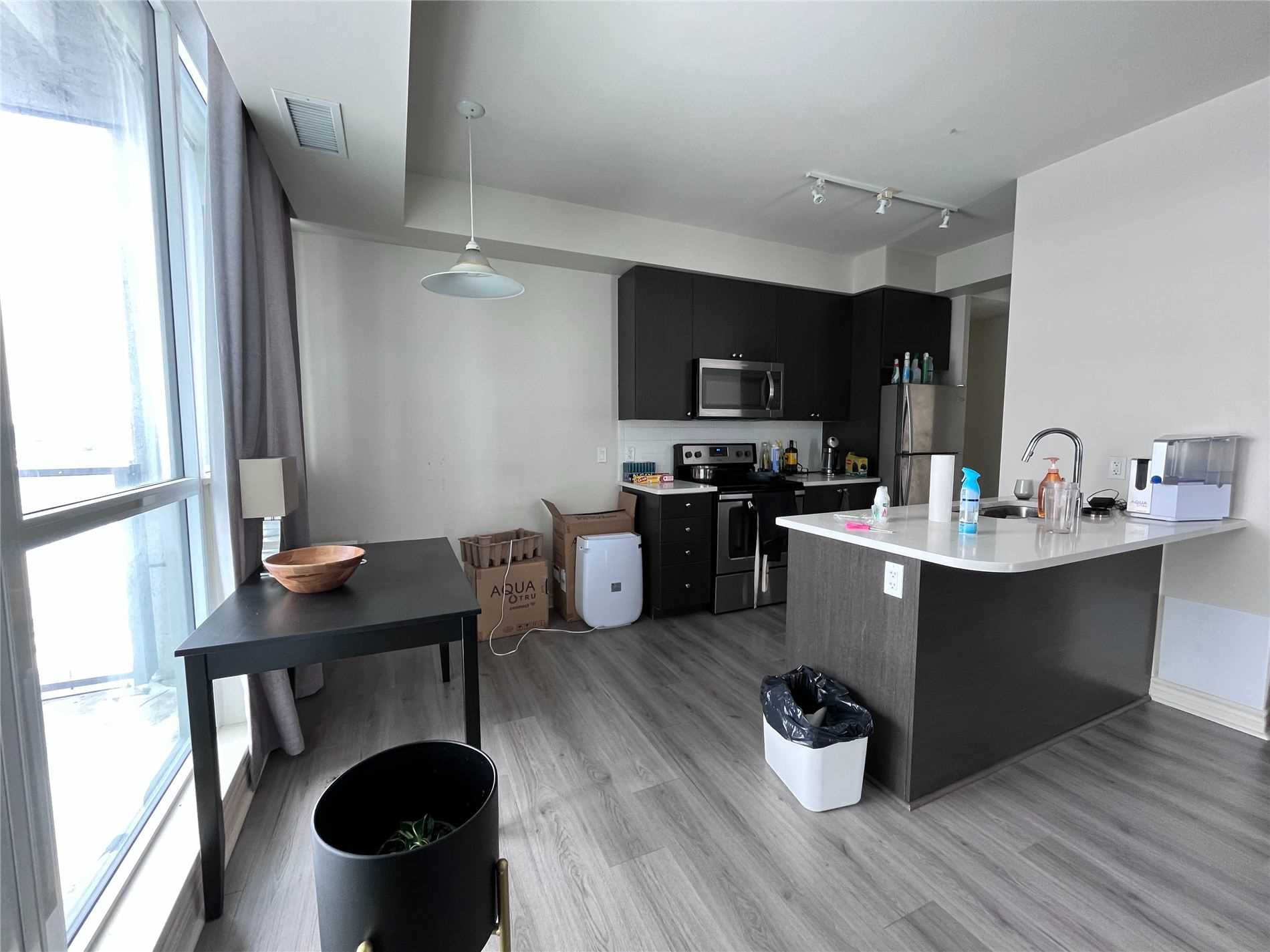 339 Rathburn Road W #1015