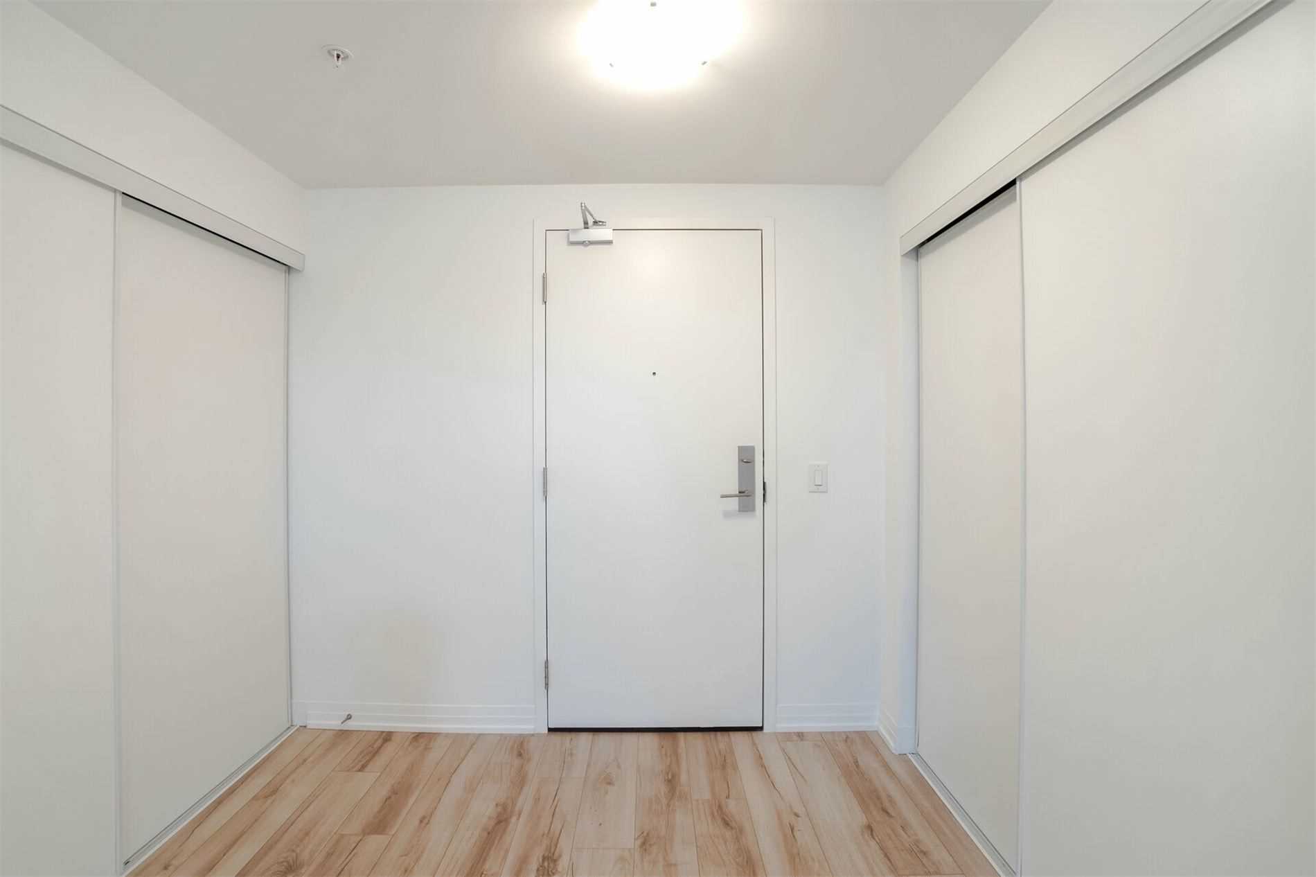 Listing W5961107 - Large Photo # 2