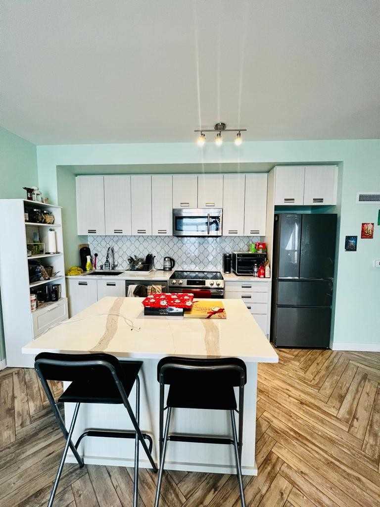 Listing W5961137 - Large Photo # 3