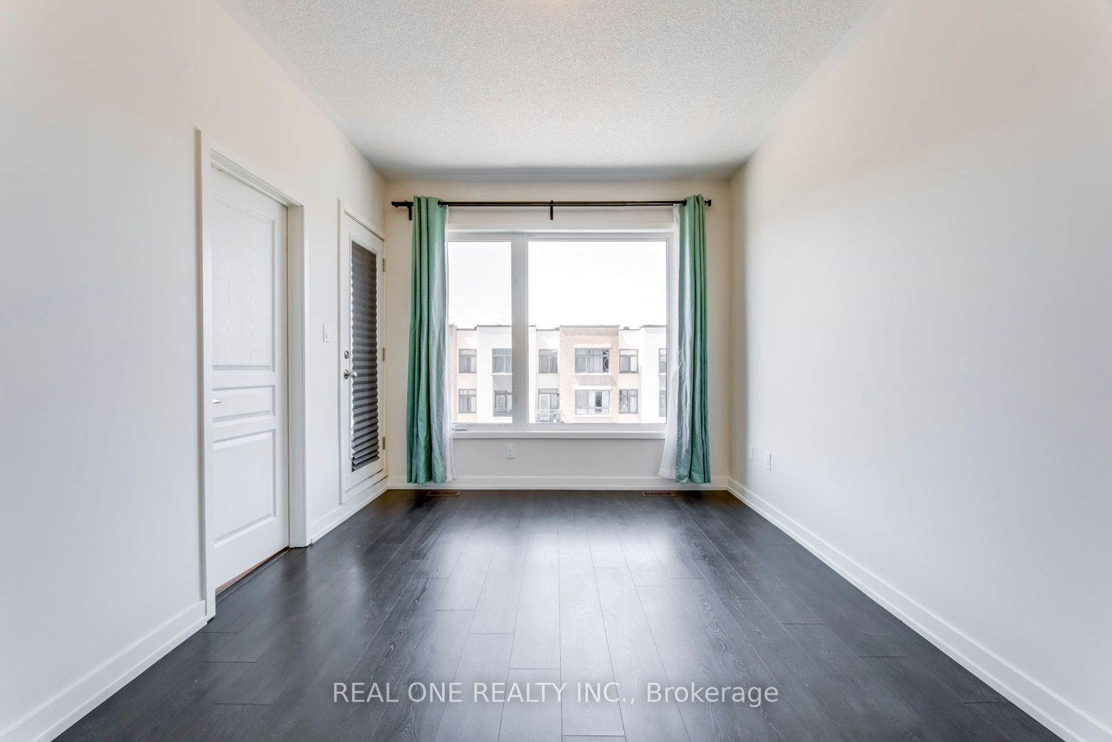 170 Squire Cres