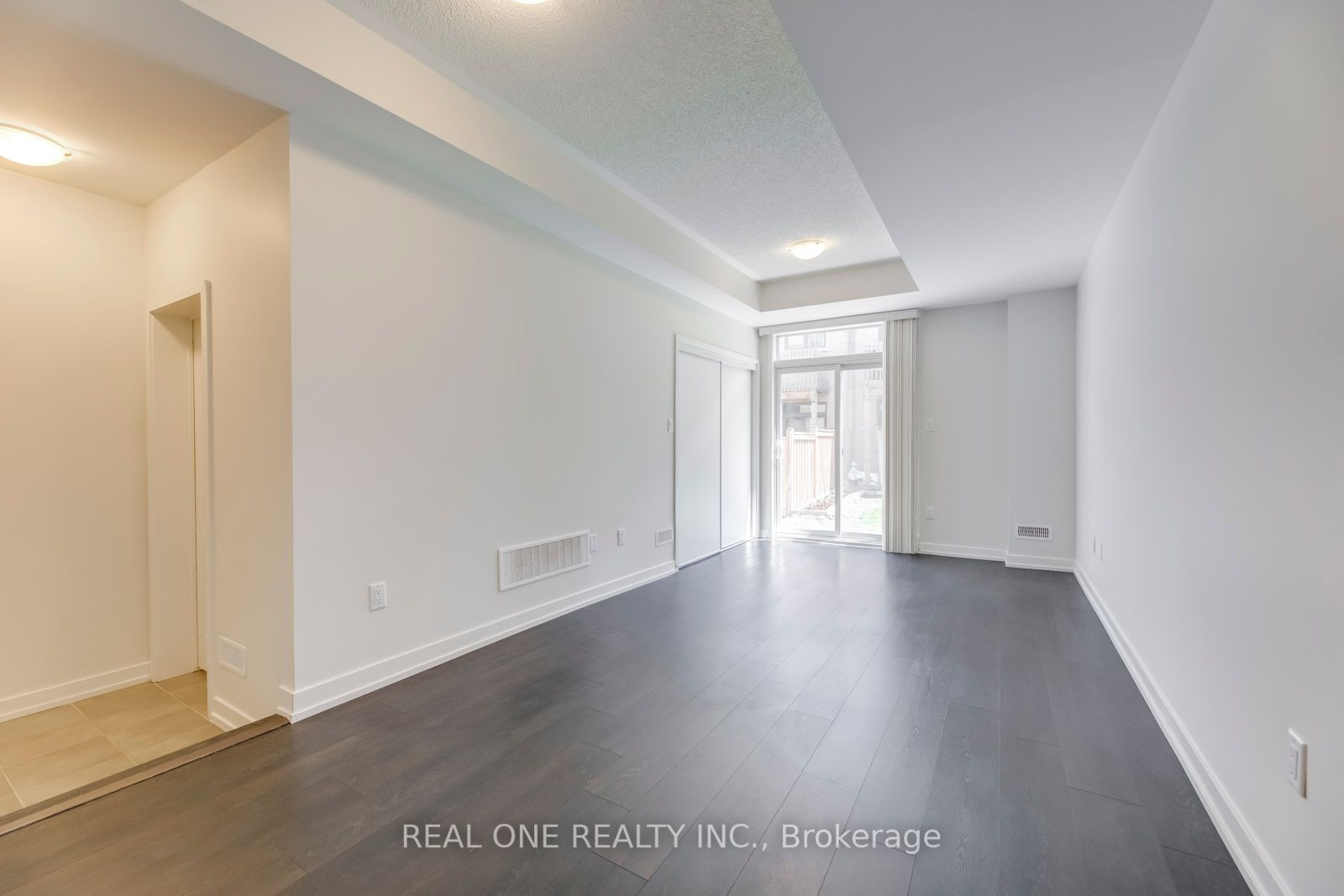 170 Squire Cres