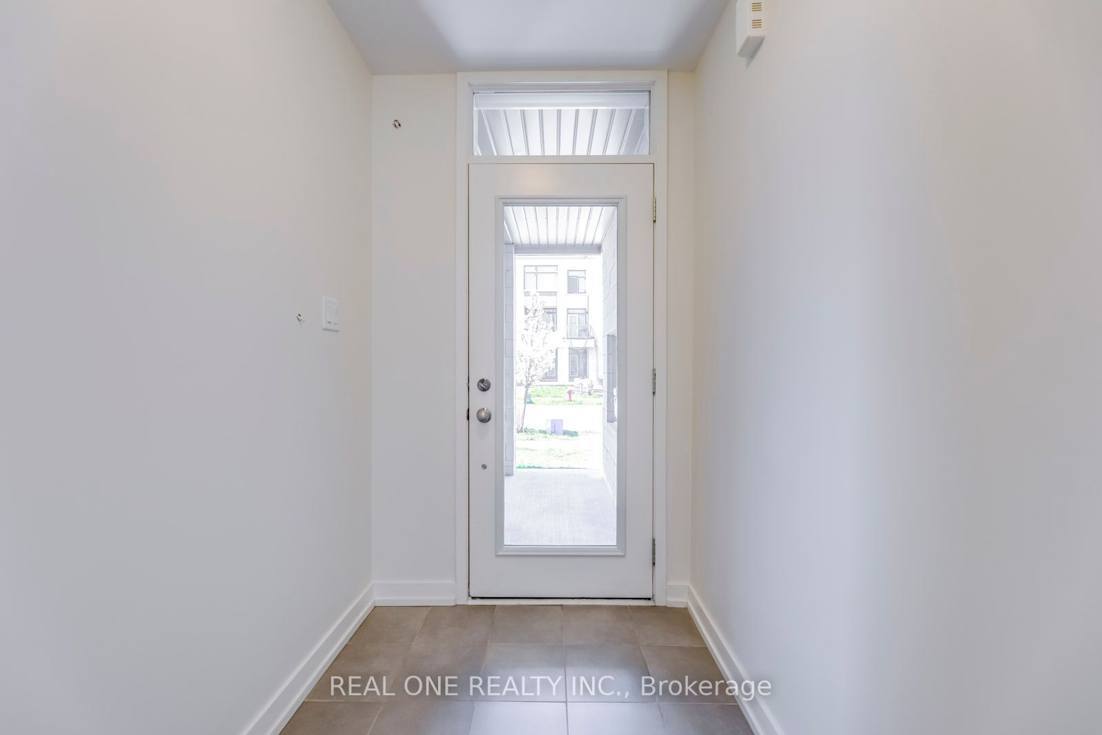 170 Squire Cres