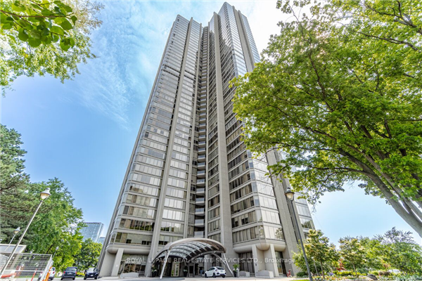 2045 Lake Shore Blvd W, Toronto