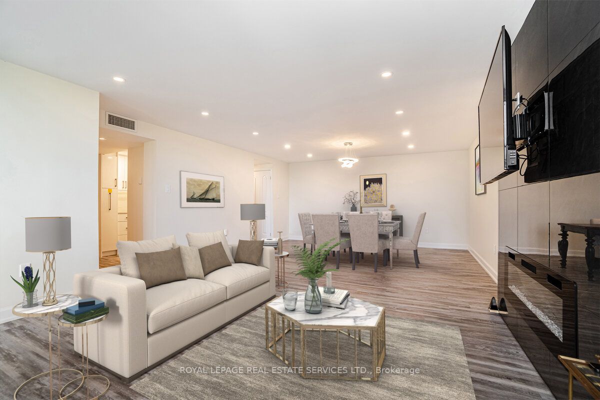 2045 Lake Shore Blvd W, #708