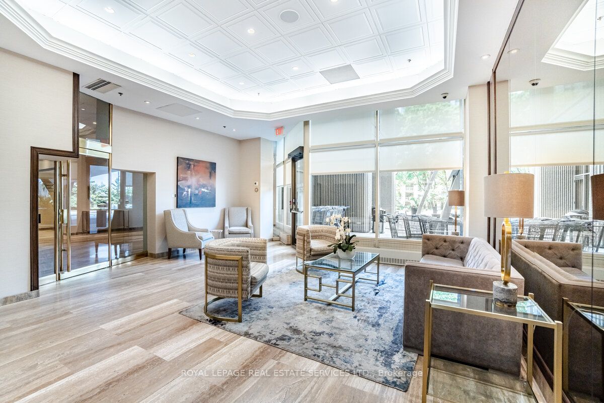 2045 Lake Shore Blvd W, #708