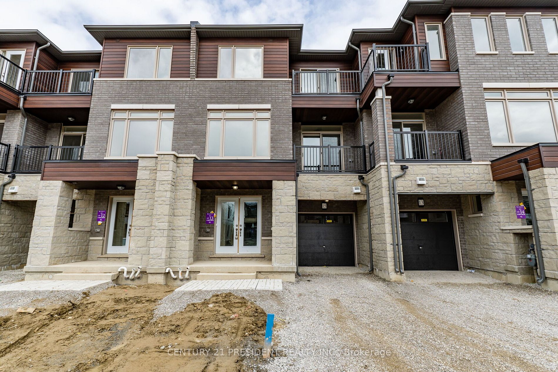 15 Purple Sage Dr