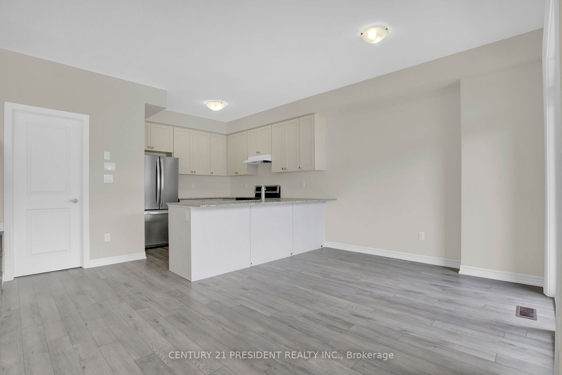 15 Purple Sage Dr