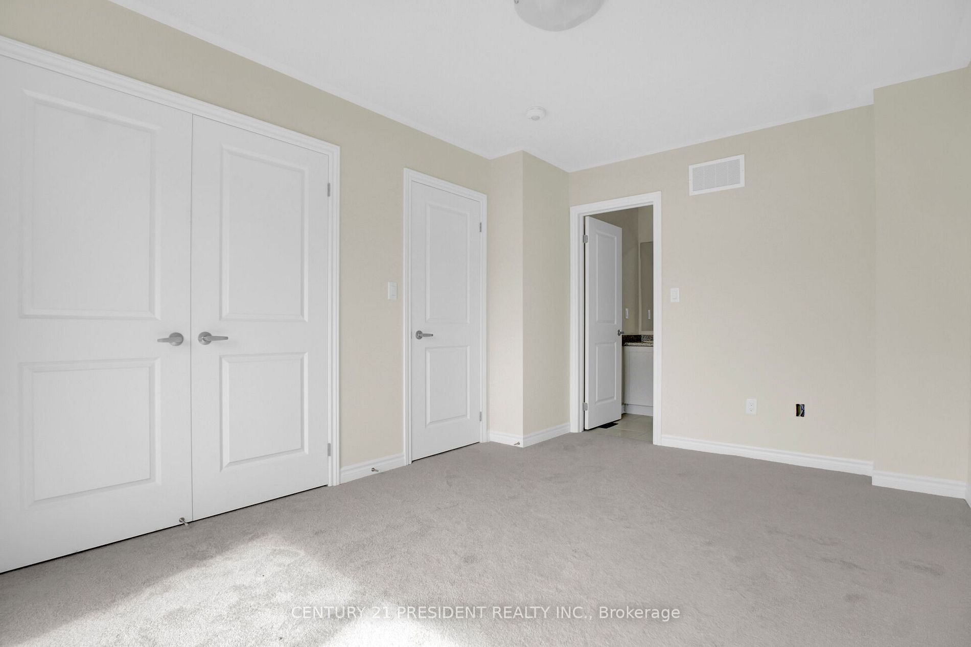 15 Purple Sage Dr