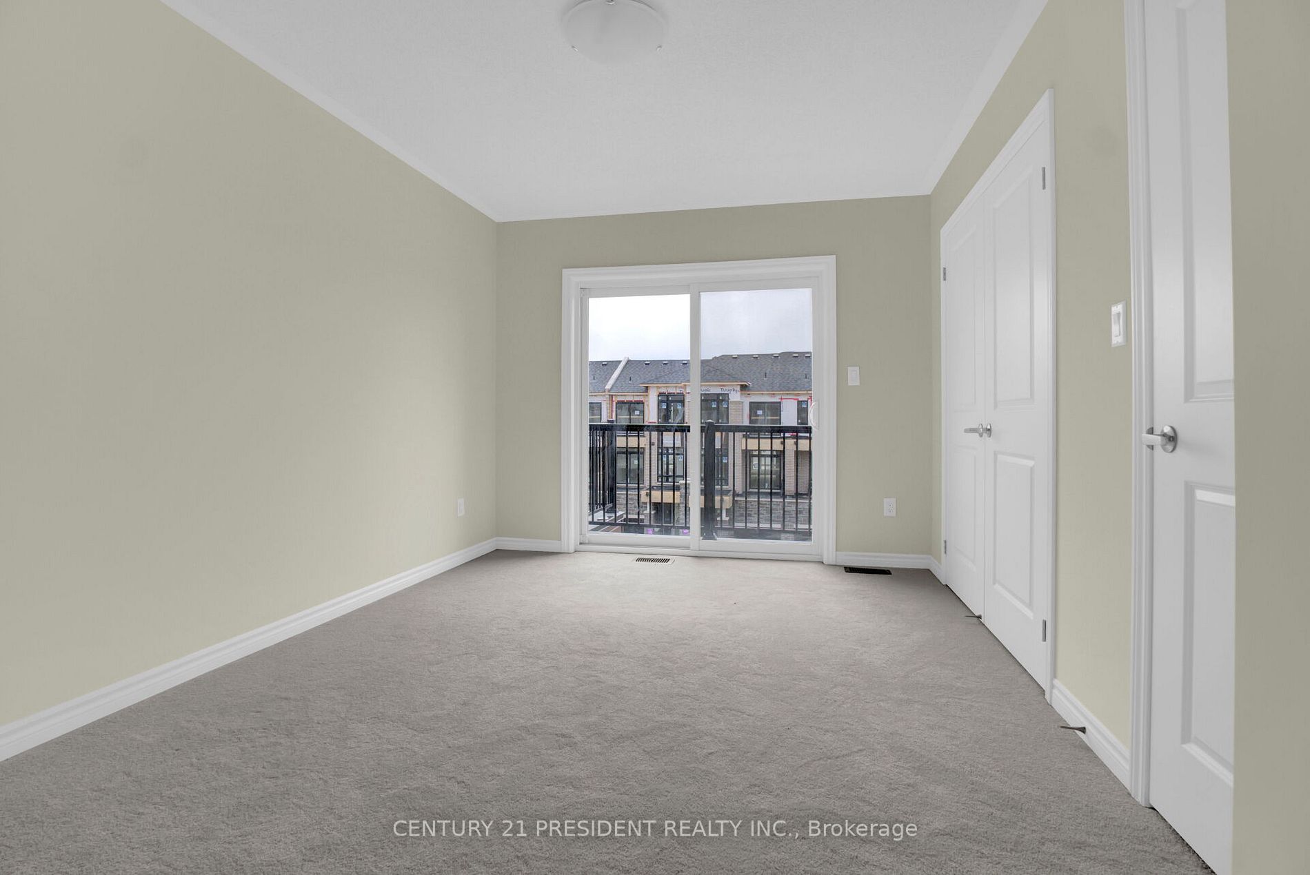 15 Purple Sage Dr