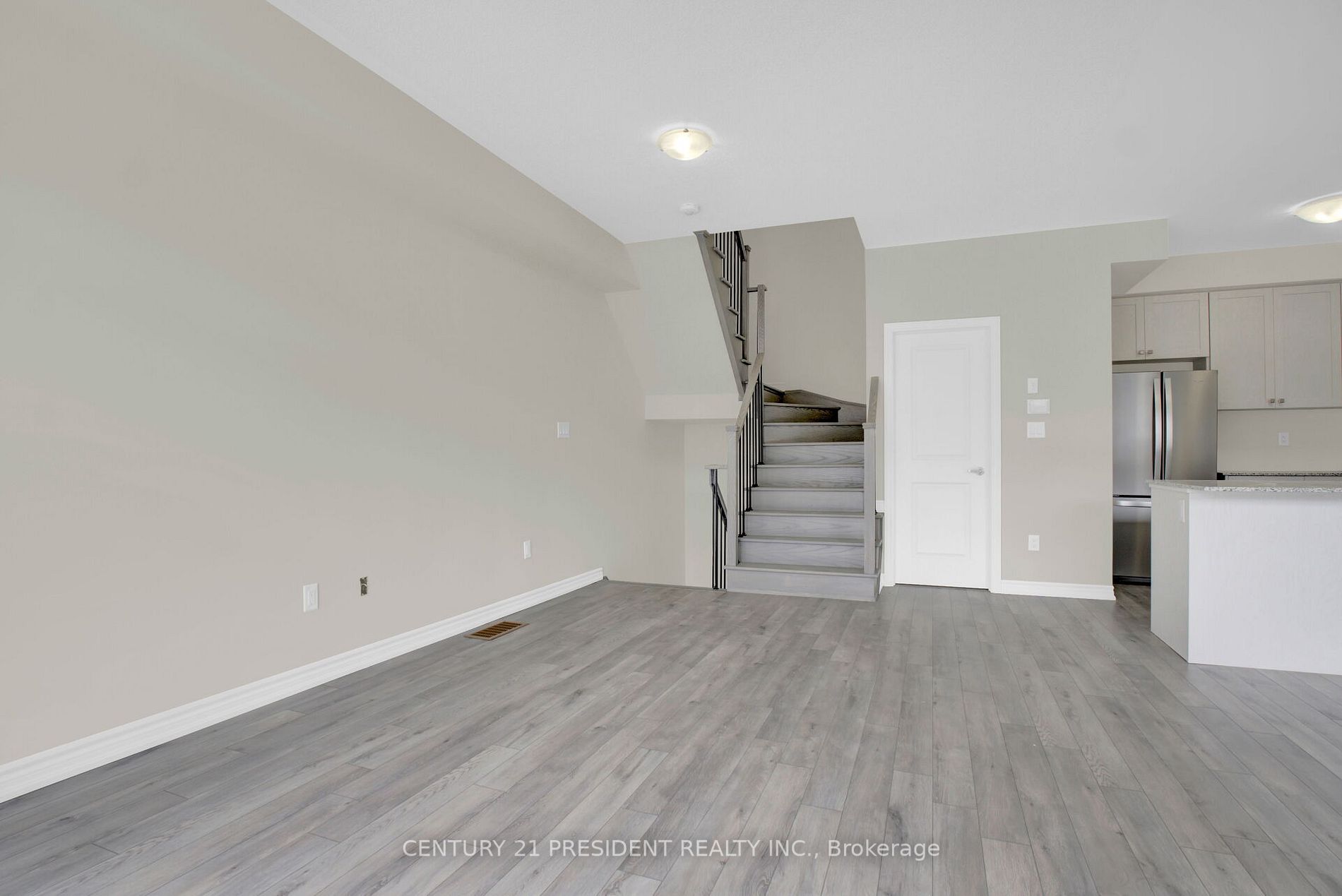 15 Purple Sage Dr