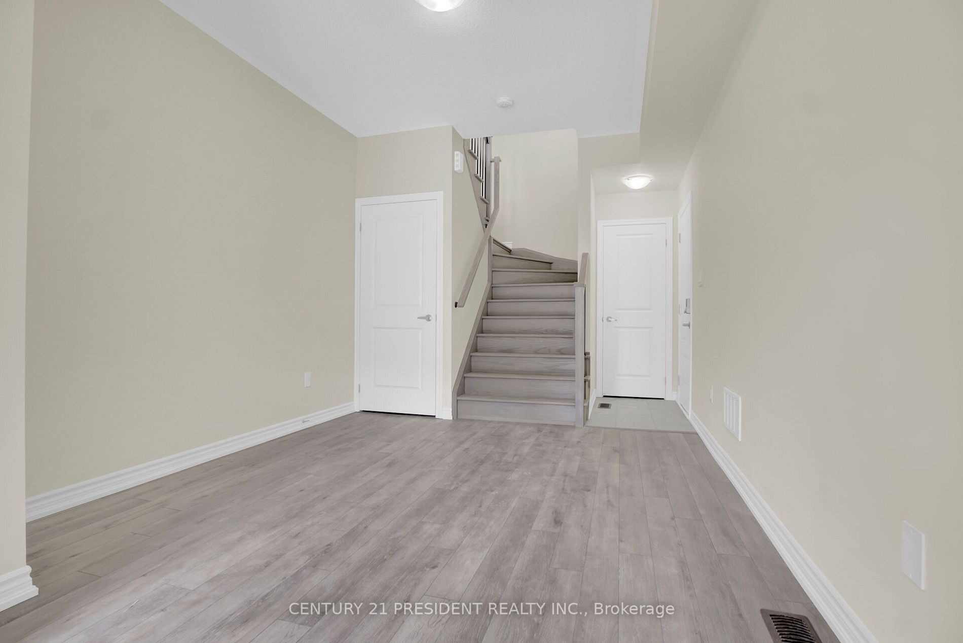 15 Purple Sage Dr