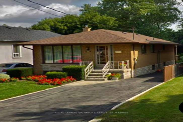 931 Aviation Rd, Mississauga