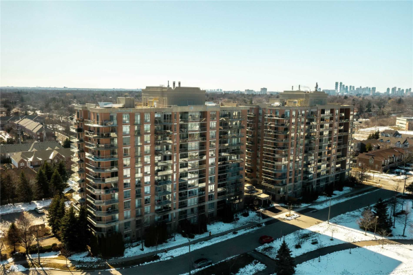 1150 Parkwest Pl, Mississauga