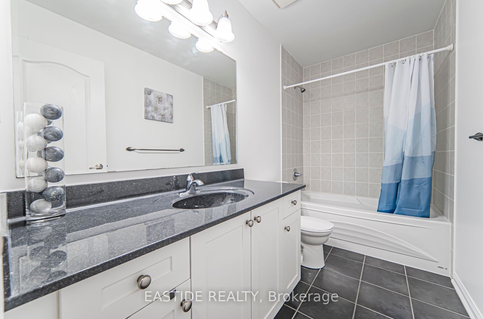 Listing W5962044 - Large Photo # 32