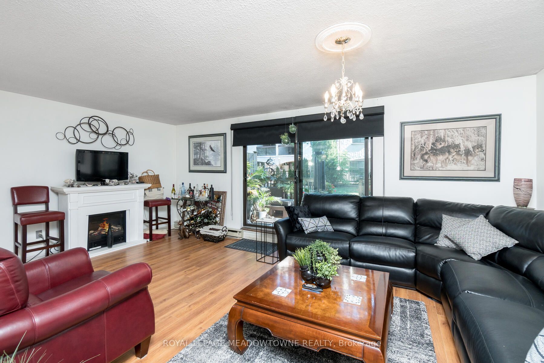 1042 Falgarwood Dr, #101