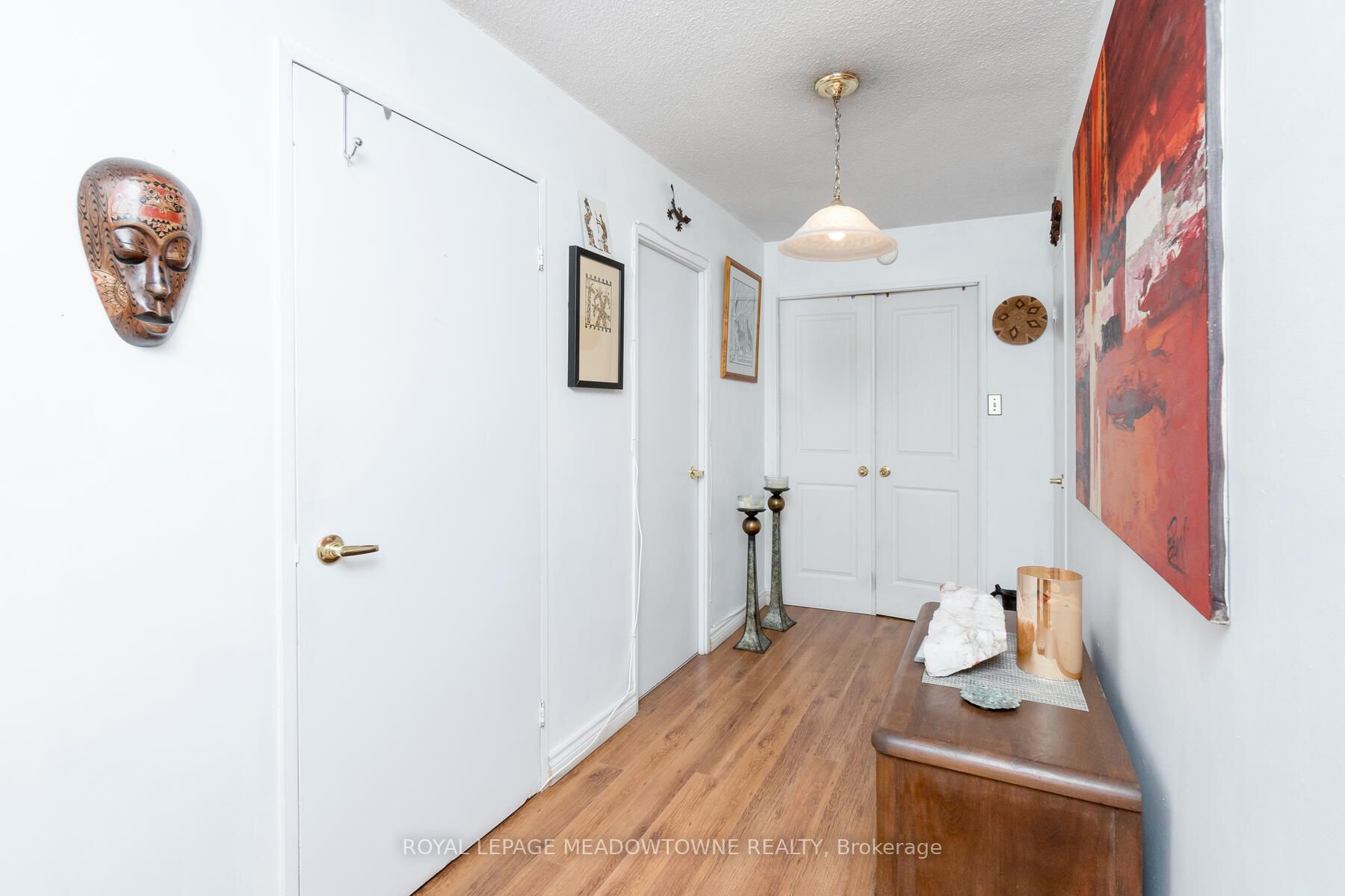 1042 Falgarwood Dr, #101