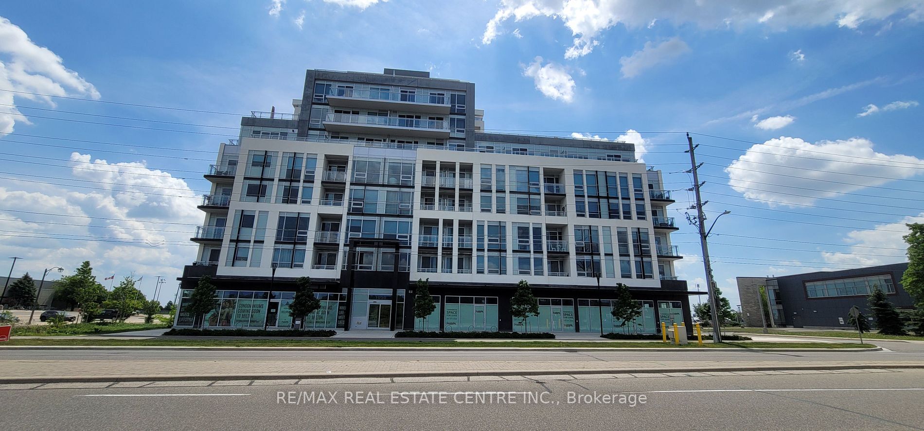 1050 Main St E, #615