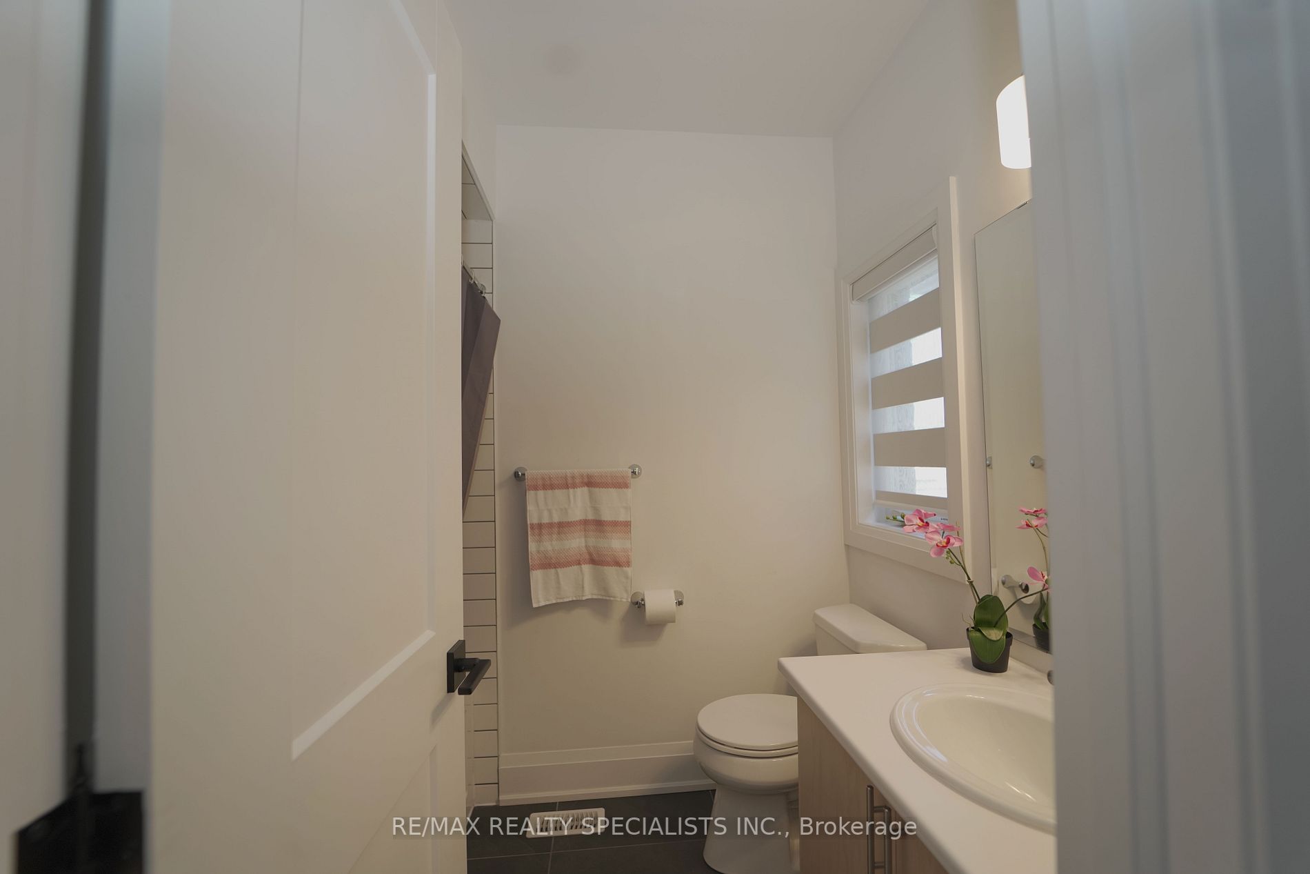 4181 Hillsborough Cres
