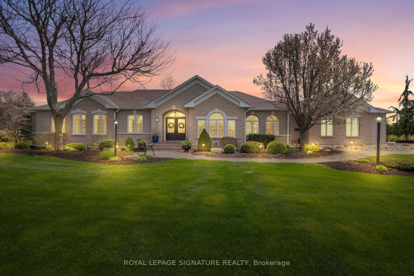 8 Bridlewood Blvd, Halton Hills
