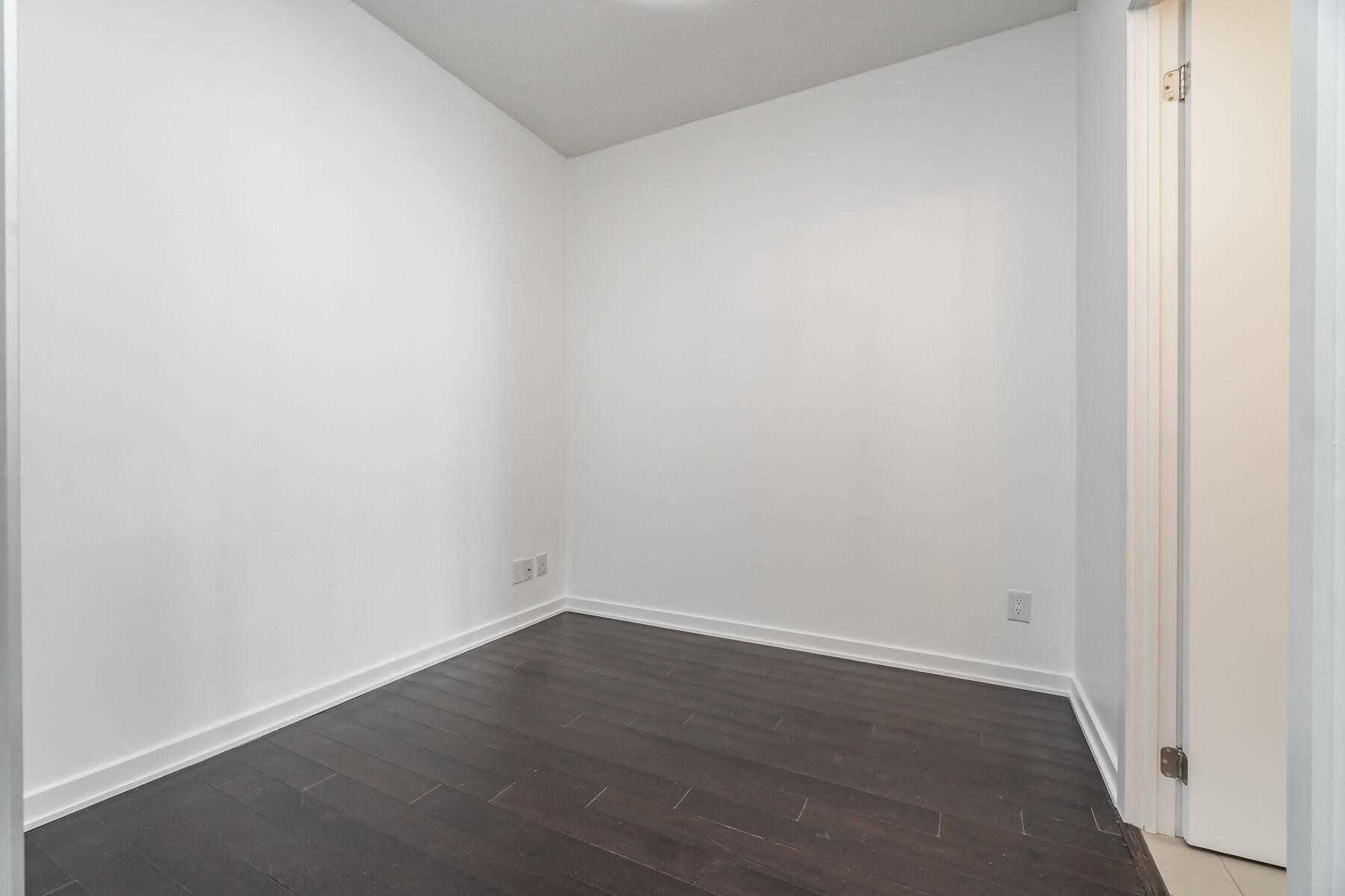 Listing W5963593 - Large Photo # 17