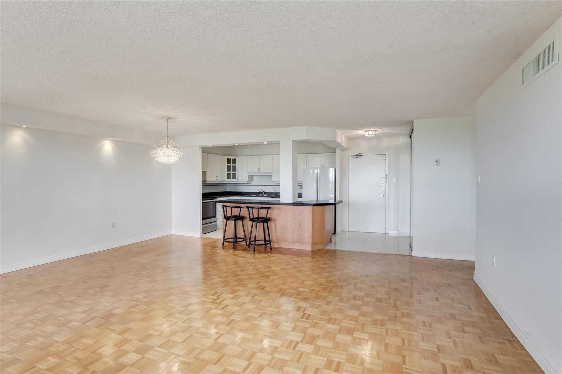 Listing W5963647 - Large Photo # 16