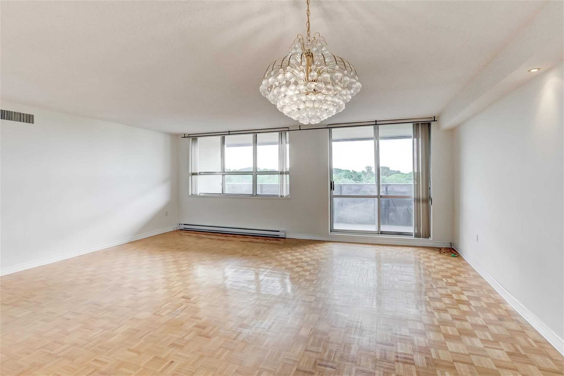 Listing W5963647 - Large Photo # 13