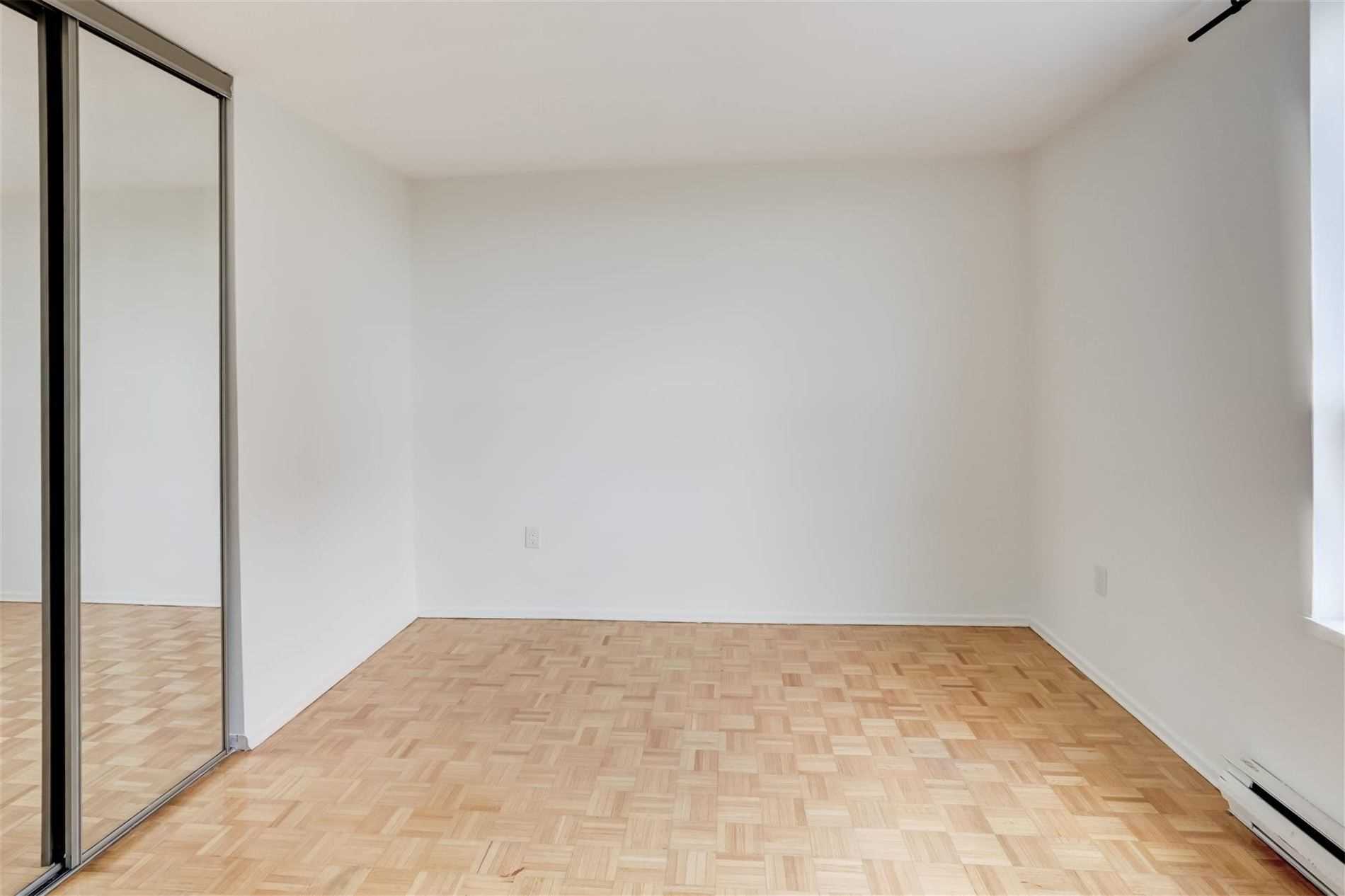 Listing W5963647 - Large Photo # 25