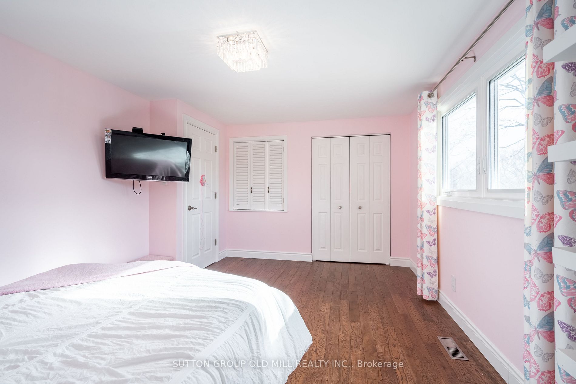 451 Sunset Dr