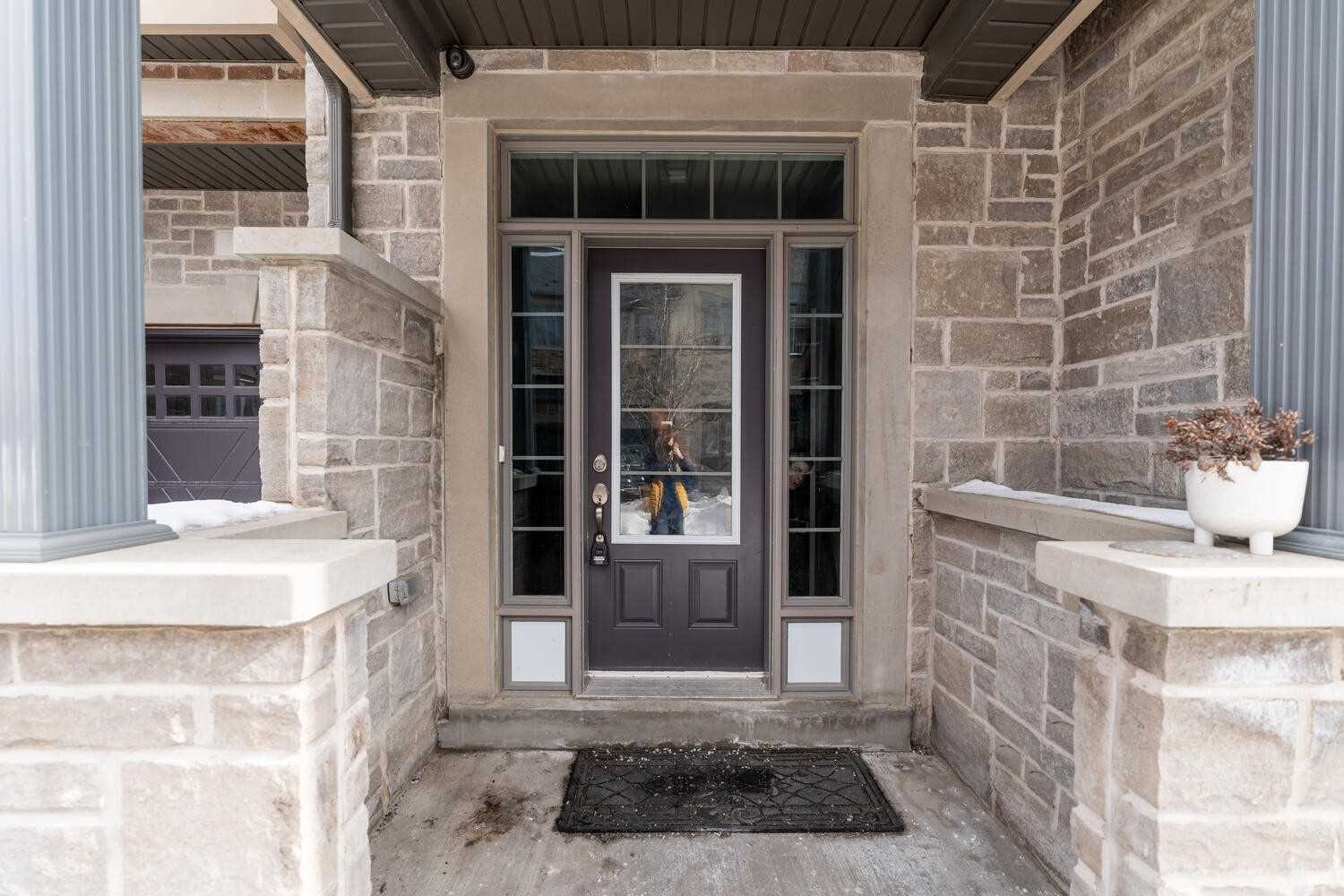 Listing W5964045 - Large Photo # 3