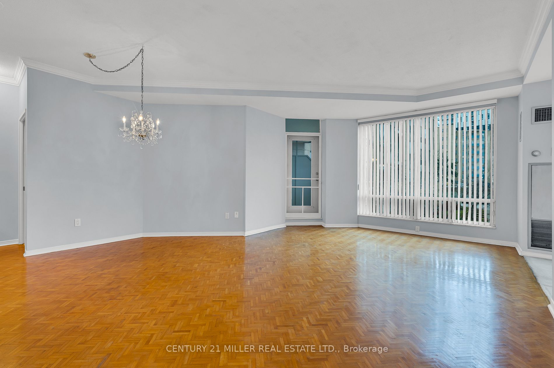 Listing W5964168 - Large Photo # 8