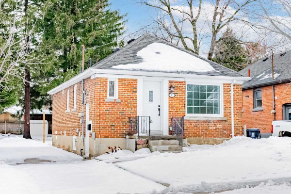 42 Smithfield Dr, Toronto