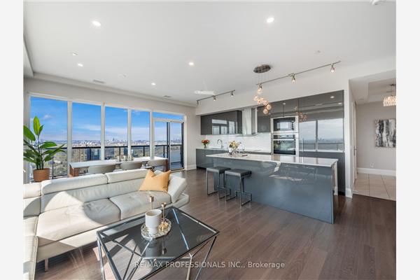 56 Annie Craig Dr 56 Annie Craig Dr
