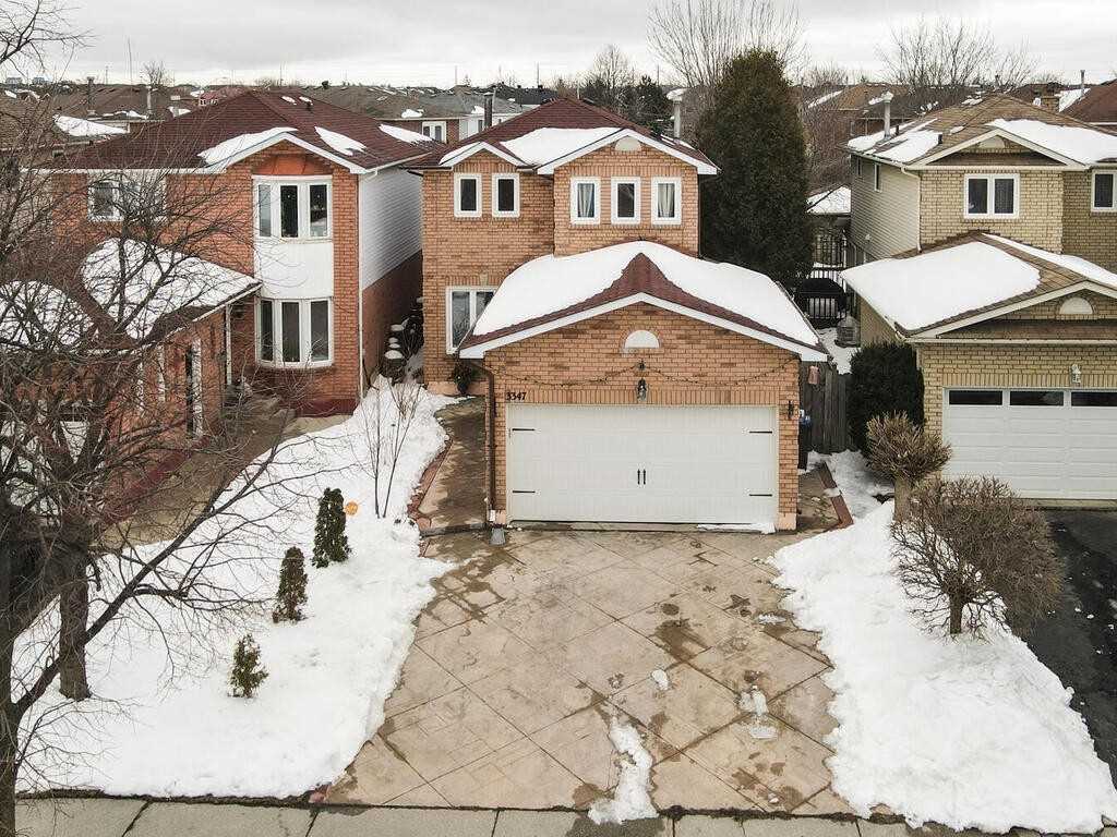 Listing W5964387 - Large Photo # 1