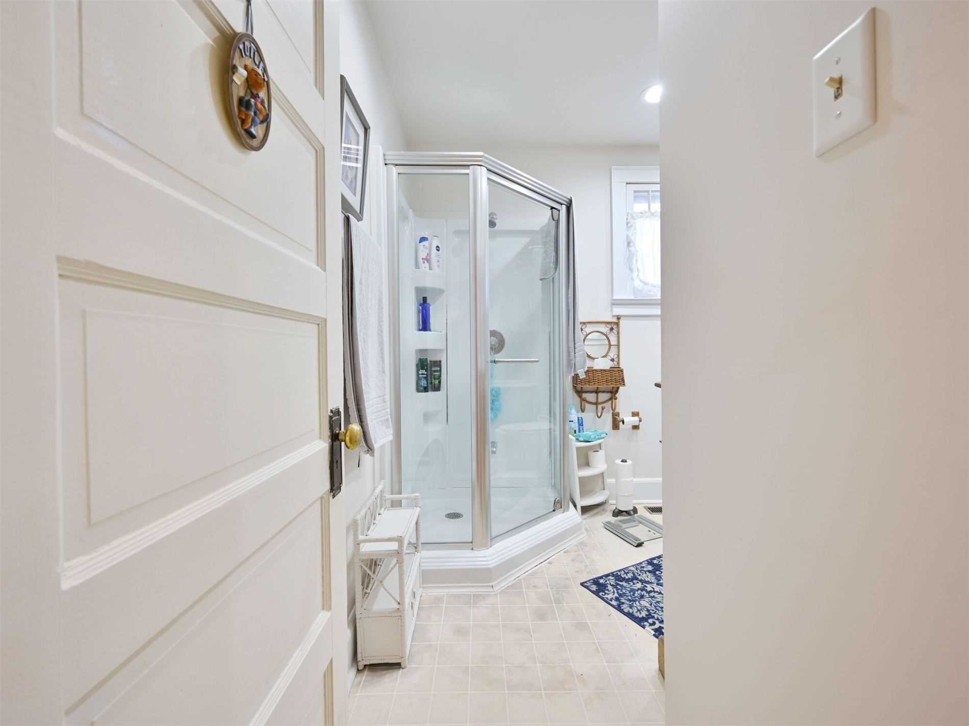 Listing W5964401 - Large Photo # 19