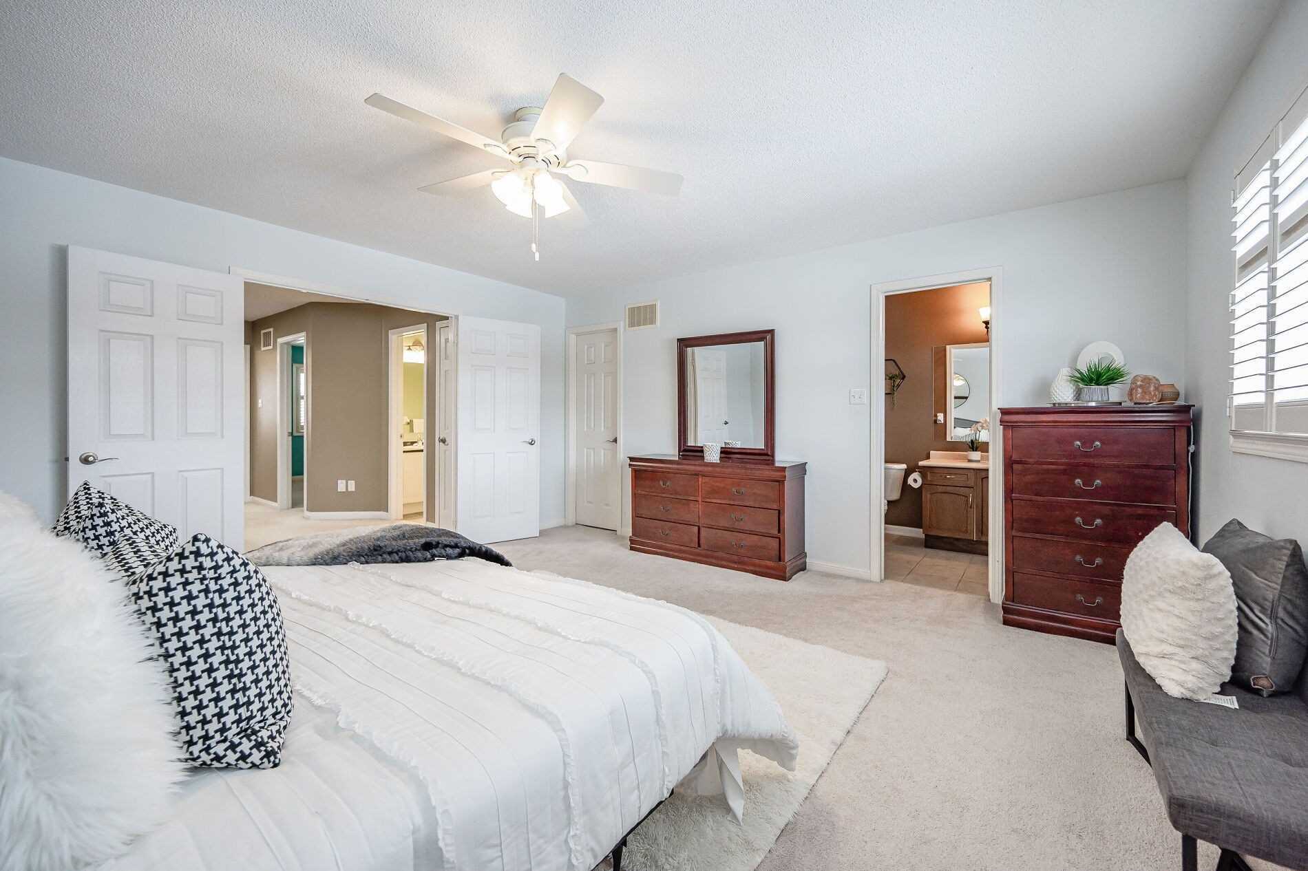 Listing W5964405 - Large Photo # 12