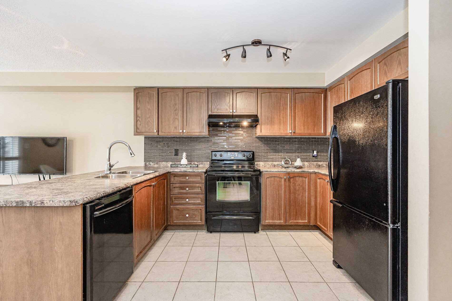 Listing W5964405 - Large Photo # 6
