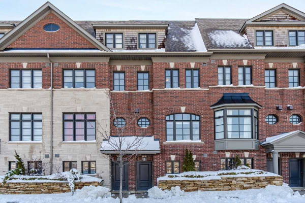 2184 Trafalgar Rd, Oakville