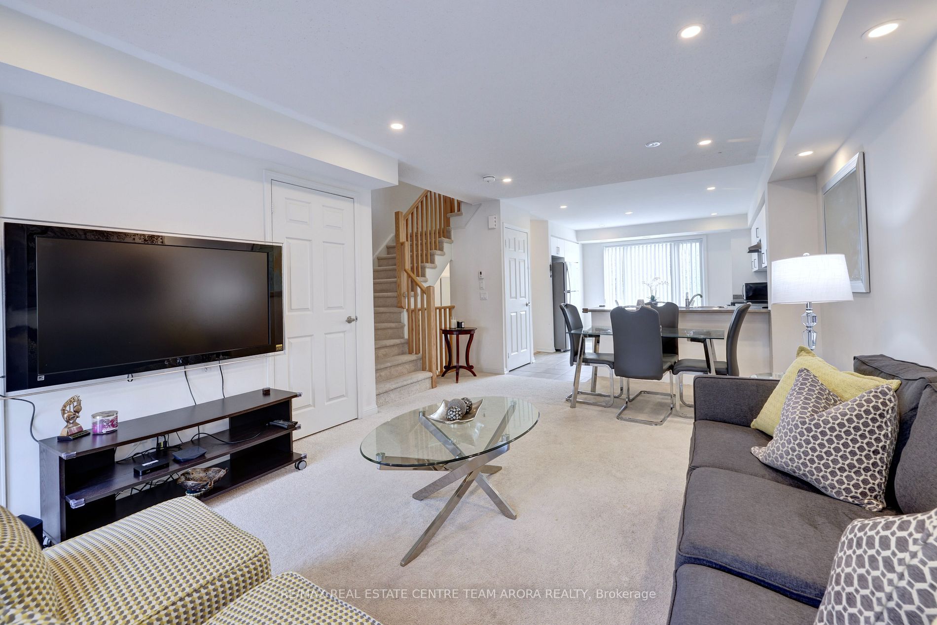1 Beckenrose Crt, #109