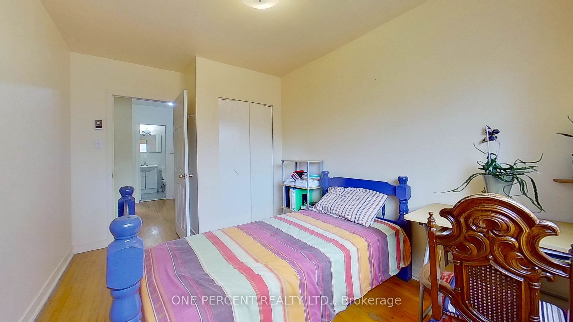 21 London Green Crt, #31