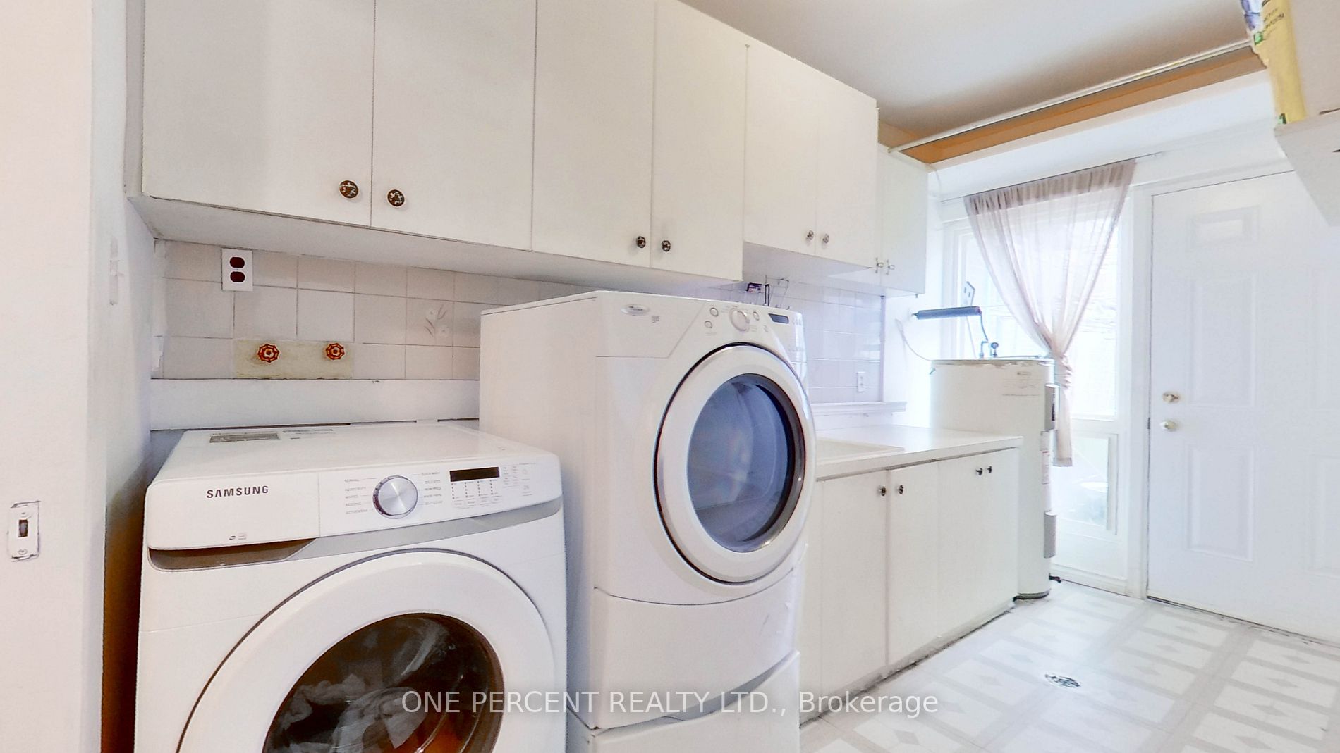 21 London Green Crt, #31