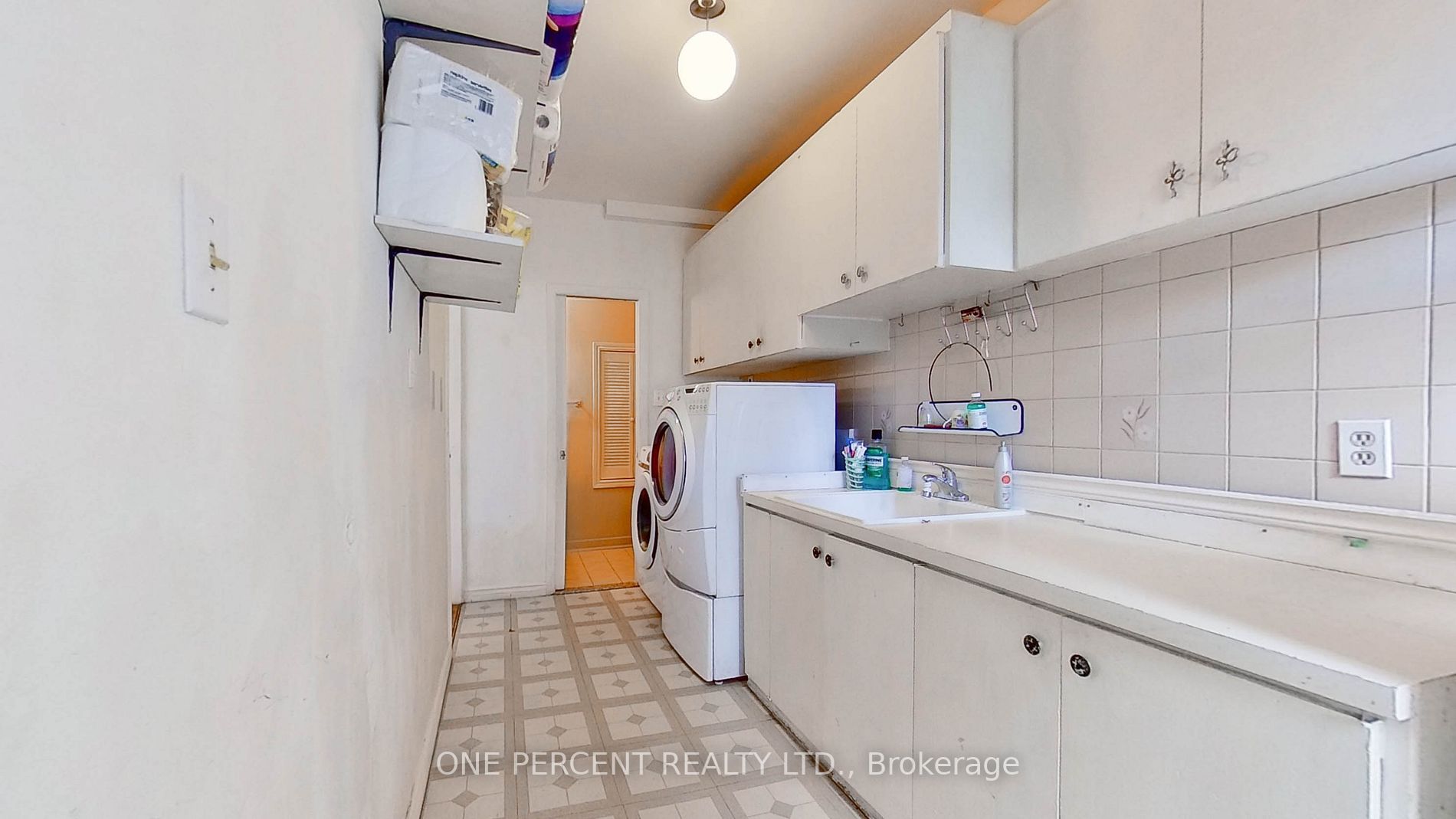 21 London Green Crt, #31