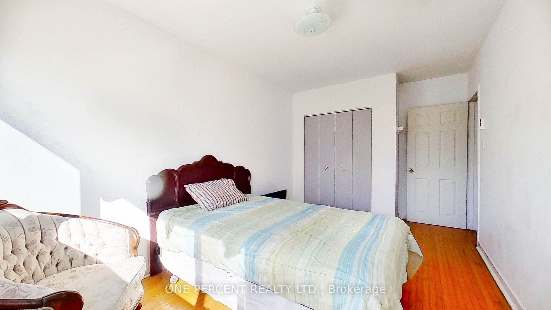 21 London Green Crt, #31