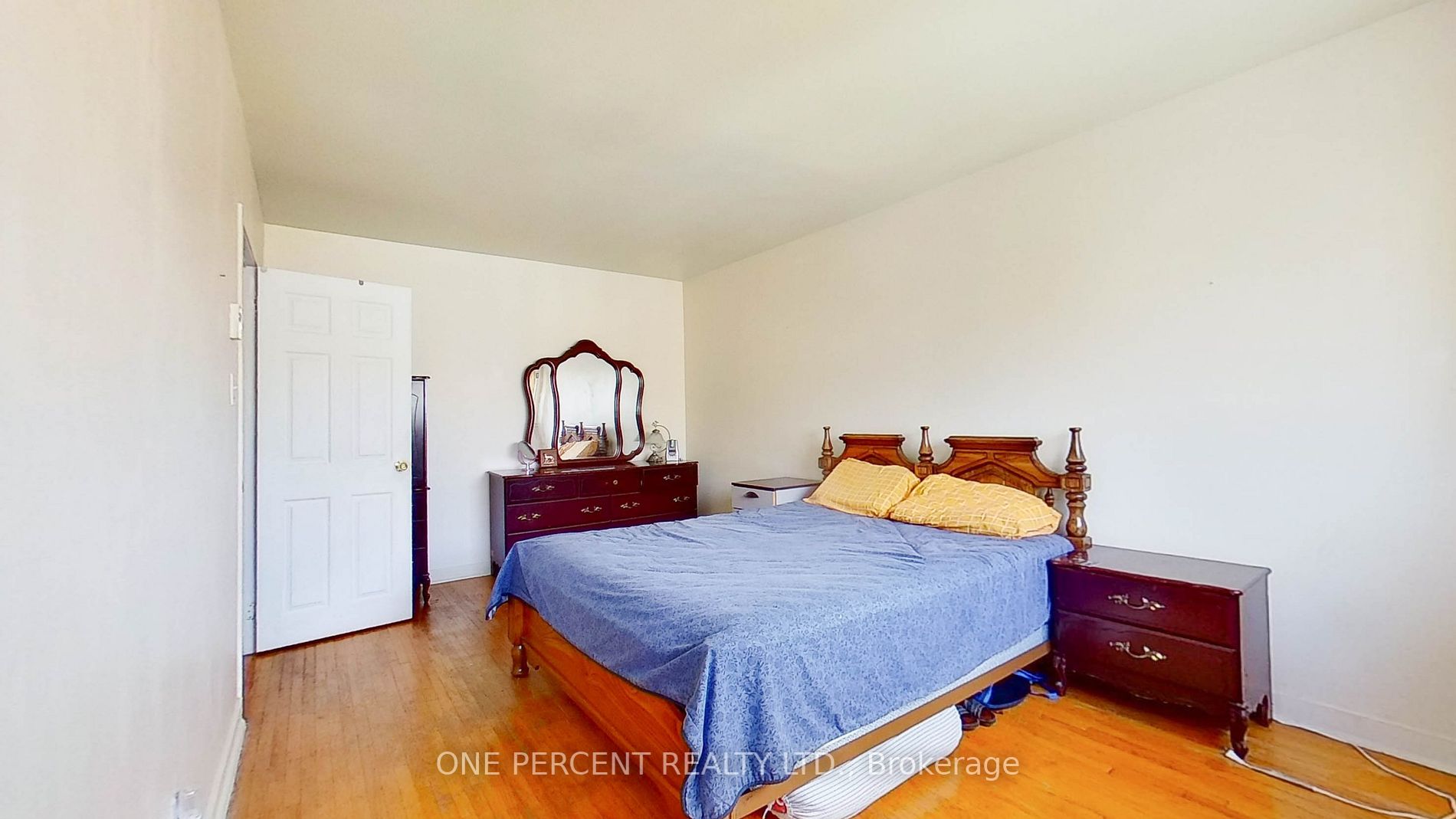 21 London Green Crt, #31