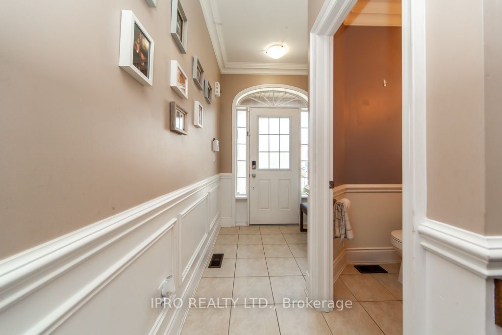 Listing W5964820 - Large Photo # 3