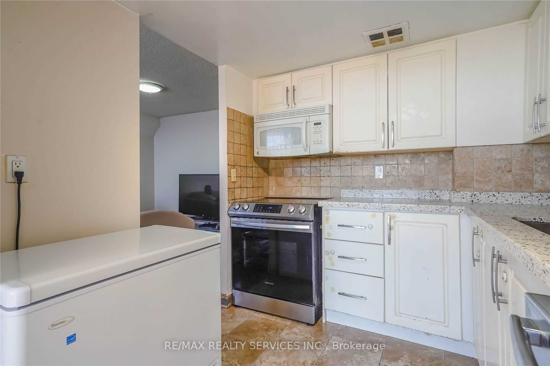 Listing W5964968 - Large Photo # 15
