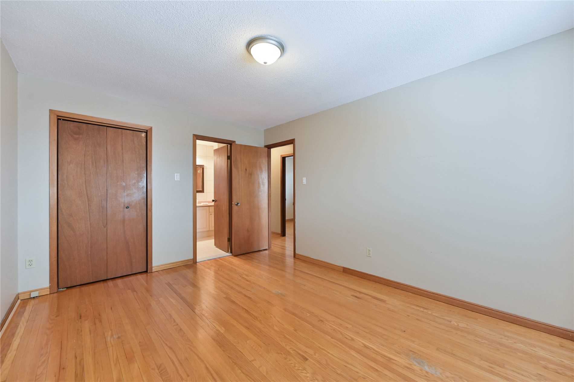 Listing W5964975 - Large Photo # 20