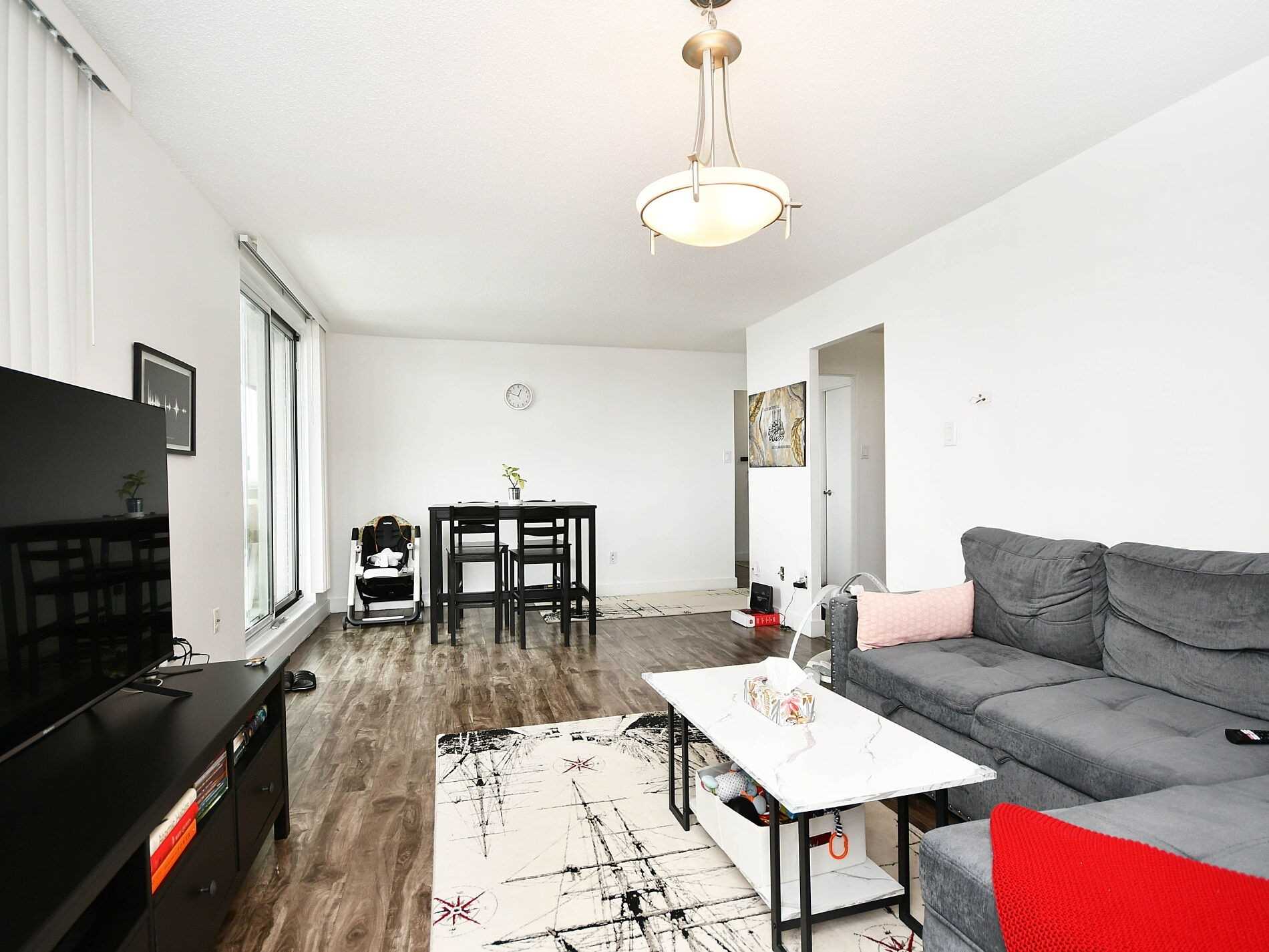 Listing W5965047 - Large Photo # 10