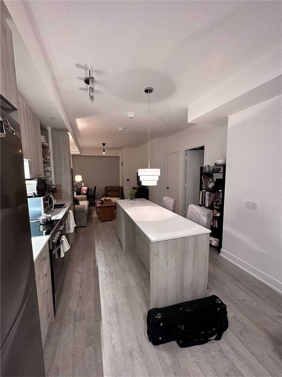 50 George Butchart Dr, #525