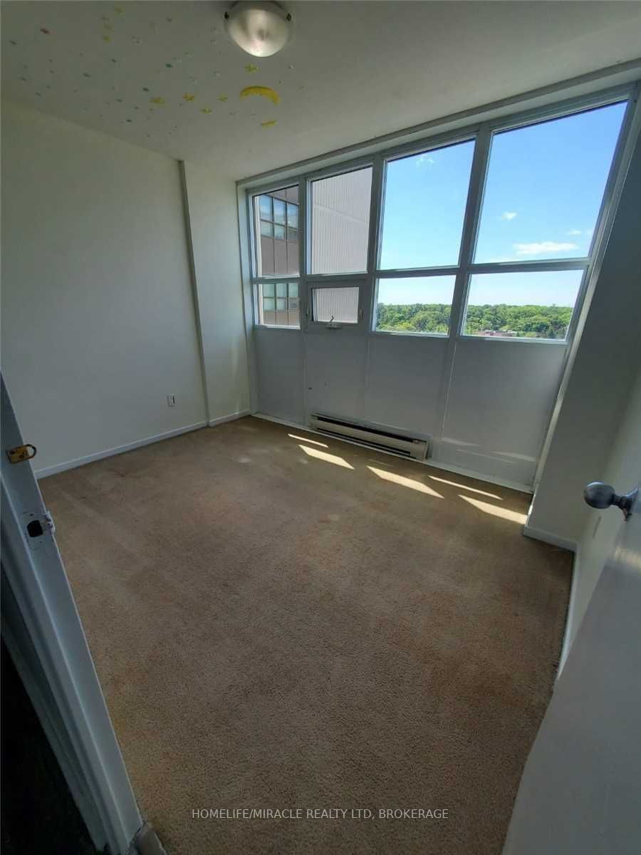 Listing W5965565 - Large Photo # 16