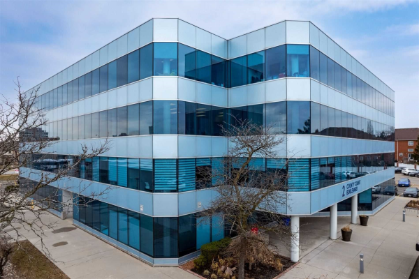 2 County Court Blvd, Brampton